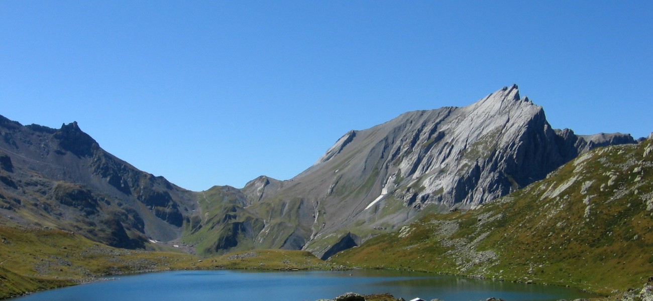 Randonnée aux Lacs Jovet dans le Massif du Mont-Blanc - ©SavoieMontBlanc-Léonard